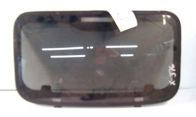 Cristal de techo Mitsubishi Cordia 87 Foto 1 de 2