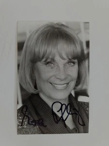 Eva Pflug - Schauspielerin - original Autogramm - ca. 14x9cm - Foto - Bild 1 von 1