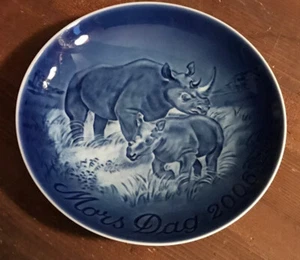 Bing And Grondahl B&G - Mother's Day Plate 2006 Black Rhino with Calf - Boxed - Picture 1 of 8