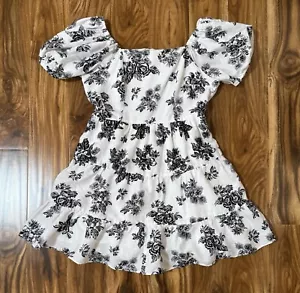 Chelsea & Violet Women's Juniors' Dress Size L Black and White Floral - Picture 1 of 8