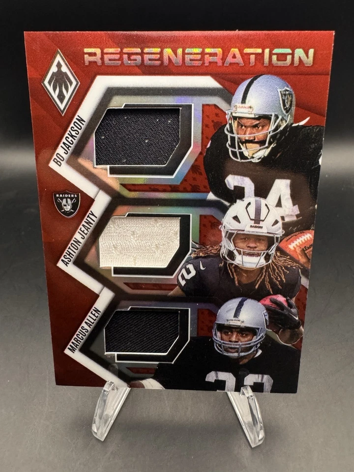 Phoenix 2025 - Ashton Jeanty, Bo Jackson, Marcus Allen triple parche rojo/249 radiocontrol Foto 1 de 4