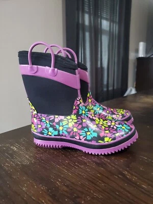 New Western Chief Little Kids Girls Black Daisy Shower Neoprene Snow Boots 2/3 - Image 1 of 4