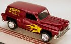 Johnny Lightning 1954 Chevrolet Panel Truck Czerwony z płomieniami '54 Chevy skala 1:64