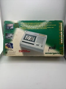Vintage Brand New Oregon Scientific All Hazards Weather Radio NIB MODEL # WR3000 - Picture 1 of 3