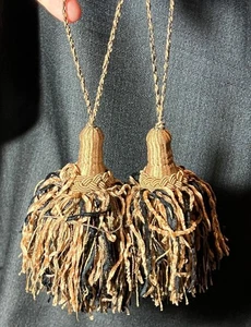 Vintage Set Pair of Two 2 Fabric Decorative Tassel Hanging Tassels Decorator - Picture 1 of 12