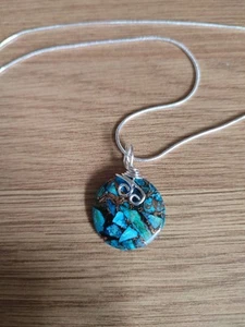 Turquoise Pendant On A 17 Ins Silver Colour Necklace - Picture 1 of 3