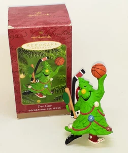Hallmark Tree Guy todos los deportes adorno de Navidad hockey baloncesto, 2000 - Imagen 1 de 1