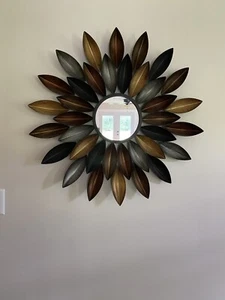 Metal Sunburst Mirror 32"x32" - Picture 1 of 3