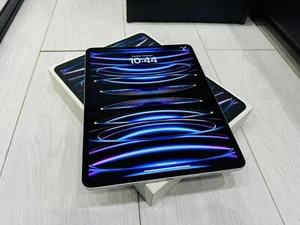 Apple iPad Pro 6th Gen 12.9" 2022 M2 - 1TB WiFi - Silver - Free P&P! - Afbeelding 1 van 4