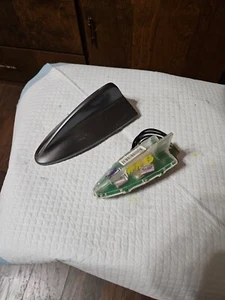 2006-2012 BMW 3 SERIES E90 SHARK FIN ROOF ANTENNA ASSEMBLY GENUINE OEM 1682751 - Bild 1 von 8