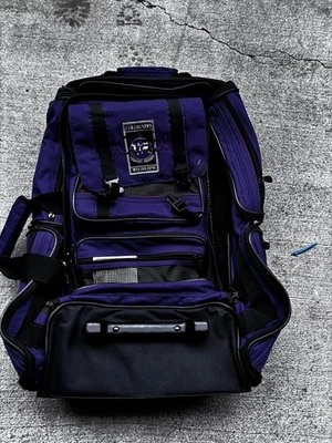 Ciao 29”. Rolling Duffel Bag Travel Luggage Multi-Pocket Upright Handle Wheels - Image 1 of 4