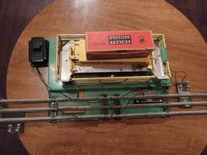 Vintage Lionel 3656 Stock Yard Car carro bestiame con penna bestiame e rampa - Foto 1 di 8