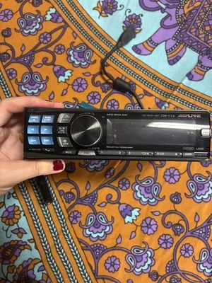 ALPINE CDA-117Ji 1DIN Car Stereo Tested Old School Used Japan - Image 1 of 4