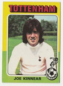 Topps Football Rojo y Gris Back 1975 #155 Tottenham Hotspur - Joe Kinnear en muy buen estado - Imagen 1 de 2