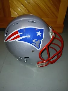 New England Patriots RIddell Full Size Helmet M: 2010, Display Only Not For Use - Picture 1 of 6