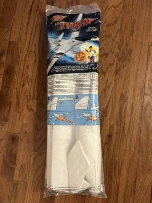 Air Hogs TITAN High Flying Stunt Glider Massive 4ft Flies Over 150 Feet USA New - Image 1 of 4