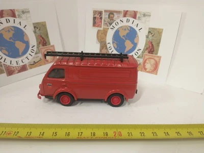 PMPB8-0372 Camion Sapeurs Pompieri MACADAM RENAULT 1000KG NARBONNE 1/43 - Immagine 1 di 2