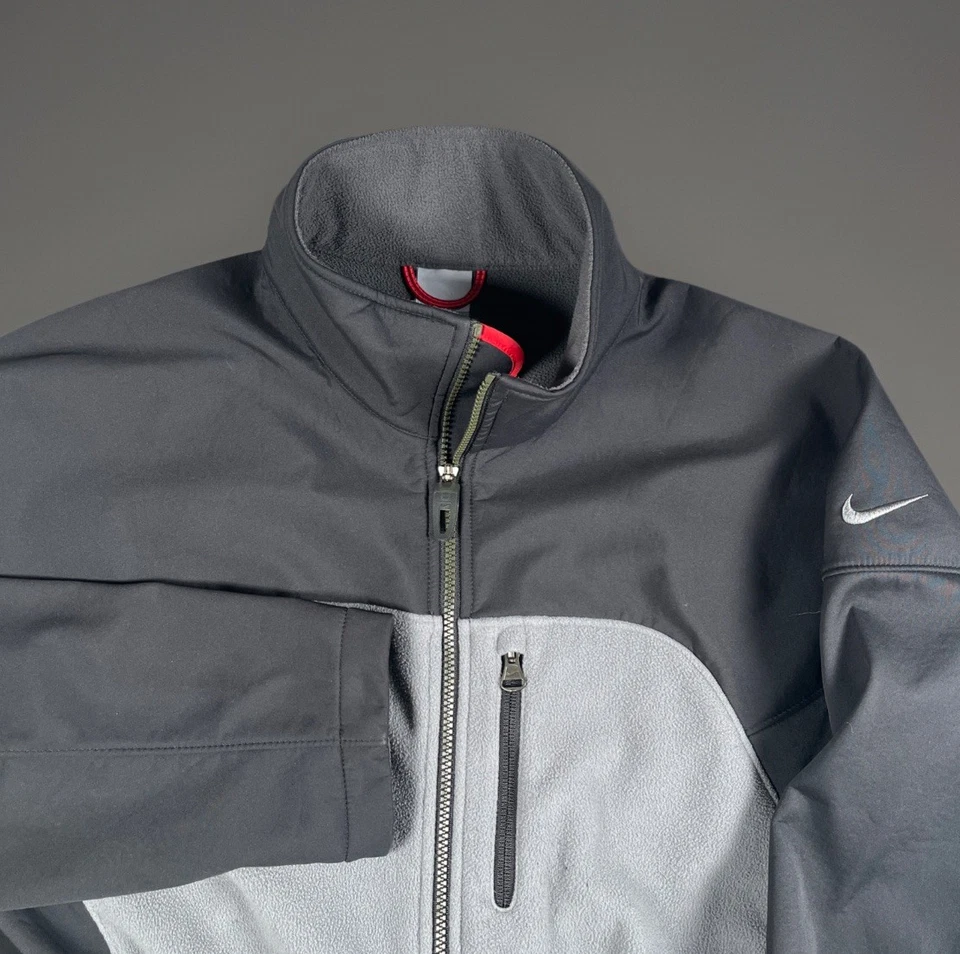 De Colección Nike Y2K Soft Shell Polar Hombres L Cremallera Completa Simulado Cuello Chaqueta Elastizada Térmica Foto 1 de 4