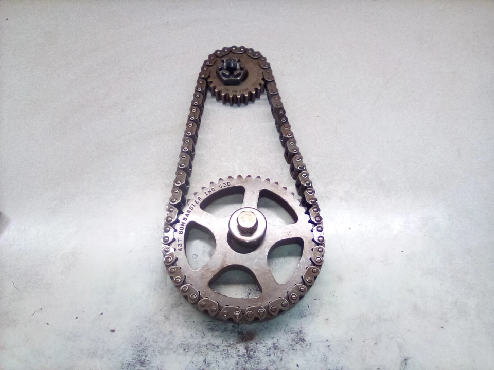 Ski-Doo Legend 500 ss GT 74p 2004 cadena de transmisión 23/43 piñones parte superior inferior Foto 1 de 4