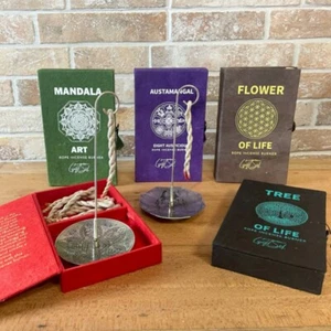 Seil Räucherstäbchen Set & verzierter versilberter Halter - Brenner Box Geschenk verpackt - Bild 1 von 39