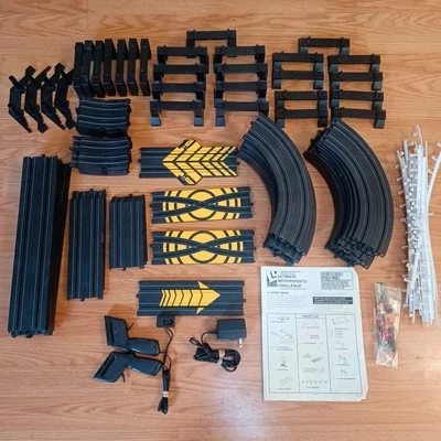 De colección NASCAR Life Like Racing Ultimate Motorsports HO Slot Car Track SIN COCHES Foto 1 de 4