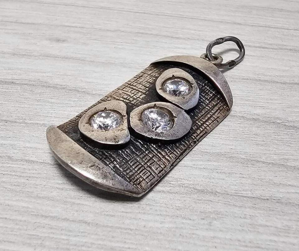 Bellissimo ciondolo vintage con 3 pietre in argento sterling 925. Gioielli... - Immagine 1 di 4