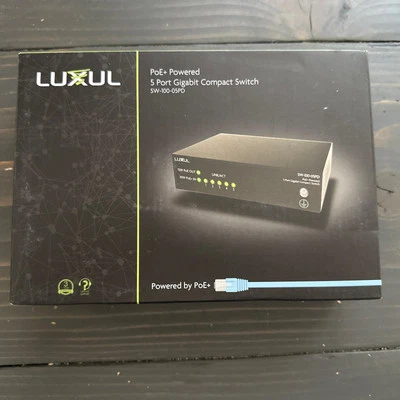 Conmutador compacto Luxul PoE+ alimentado 5 puertos Gigabit SW-100-05PD Foto 1 de 4