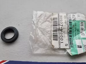 NISSAN DUST SEAL CLUTCH HOUSING NEW GENUINE 30507M8001 - Picture 1 of 5
