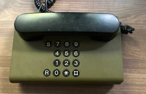DanMark 1 Retro Vintage Danish Design 1980s Army Dark Green Desk Landline Phone - Picture 1 of 12