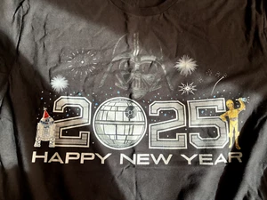 Star Wars 2025 New Years T-Shirt Mens Large NWT - Picture 1 of 2