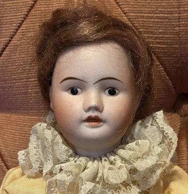Ancienne Poupée en Biscuit et Composition par SFBJ 60 30cm - Photo 1/4