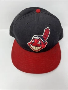 Gorra de béisbol de colección New Era Cleveland INDIANS 100 % lana EE. UU. CHIEF 7 3/8 necesita limpieza - Imagen 1 de 14