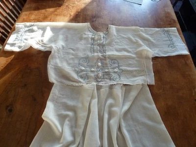 Antique C 1915/1920 summer beaded dress turquoise on cream - Image 1 of 4