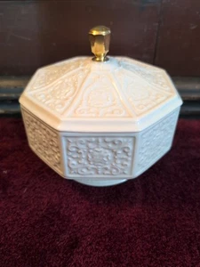Lenox Ivory-Porcelain Octagon Pedestal Trinket Jewelry Coveredl Candy Bowl - Picture 1 of 7