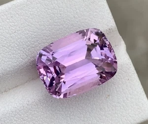 VVS 12,10 ct natürlicher rosa Kunzit Edelstein Kissenschliff aus Afghanistan - Bild 1 von 2