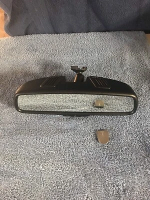 2013 Chrysler 200 OEM Interior Rearview Mirror W/ Auto Dimmer- (Pre-Owned) - Image 1 of 4