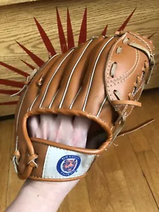 Vintage Detroit Tigers Left-Handed Baseball Glove - Picture 1 of 10