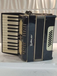 ++Piano accordion akkordeon WELTMEISTER 24 bass - Picture 1 of 15