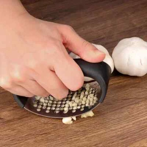 Stainless Steel Garlic Press Rocker Heavy Duty Garlic Crusher Dishwasher Safe - Picture 1 of 8