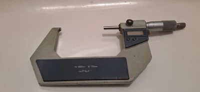 micrómetro digital Mitutoyo para exteriores. - Bild 1 von 4