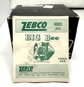 ZEBCO 404 BIG BEE VINTAGE SOLO SCATOLA E CARTA DA LAVORO - Foto 1 di 9