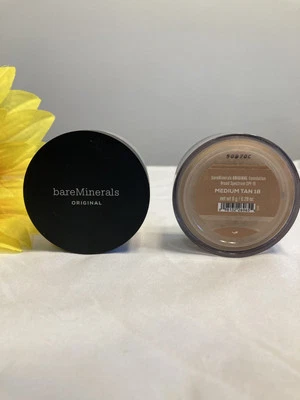 bareMinerals Original Foundation Broad Spectrum SPF 15- "MEDIUM TAN" 18 0.28oz - Image 1 of 4