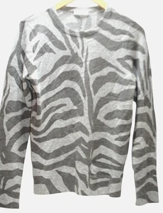 Equipment Cashmere Sweater Womens XS Heather Gray Zebra Animal Print Luxury - Picture 1 of 7