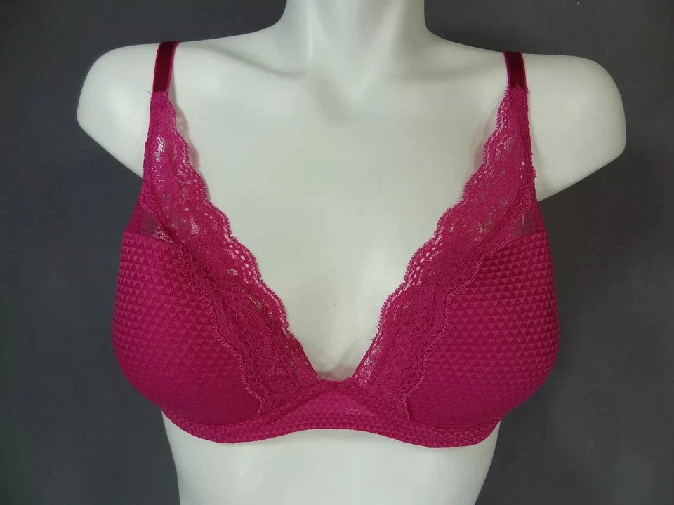 Sujetador Passionata 5701 con aros forrado rosa talla 32D EE. UU. Foto 1 de 4