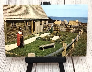 Plimoth Plantation Pilgrim Housewife Captain Myles Standish Plymouth MA Postcard - Picture 1 of 4