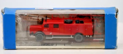 Roco Minitanks 1/87 Modern Civilian German Mercedes LF25 Fire Truck Lot # 5377K - Image 1 of 4