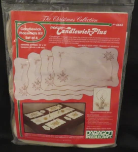 Paragon Candlewick  Kit Set of 4 Placemats Vintage New Christmas Candlelight - Picture 1 of 4
