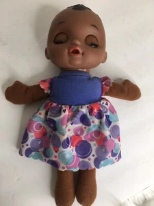 Muñeca Hasbro Baby Alive Lil Slumber 2016 cuerpo de tela suave afroamericana 12" - Imagen 1 de 6