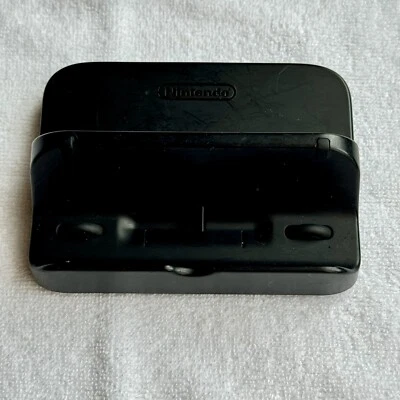 Genuine Nintendo Wii U Official GamePad Charge Cradle Charger Dock WUP-014 - Image 1 of 4