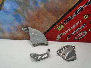 2005 YAMAHA YZ 250F BRAKE & DIS CALIPER GUARDS (B) 05 YZ250F - Picture 1 of 8